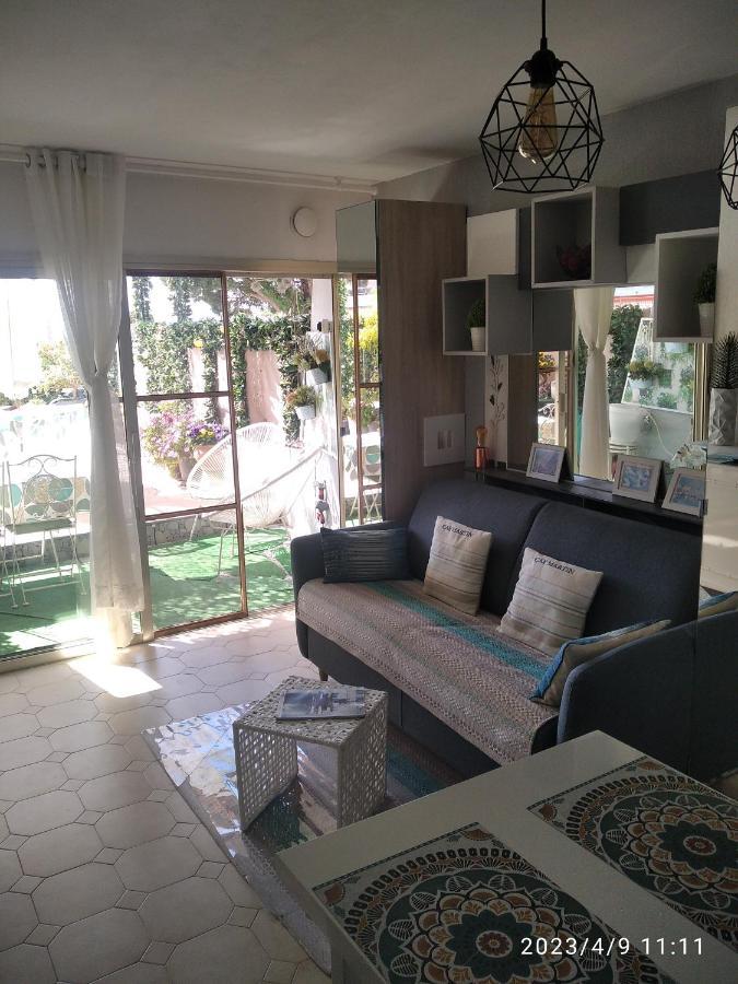 וילנב-לובה Baie Des Anges Appartement Bis מראה חיצוני תמונה
