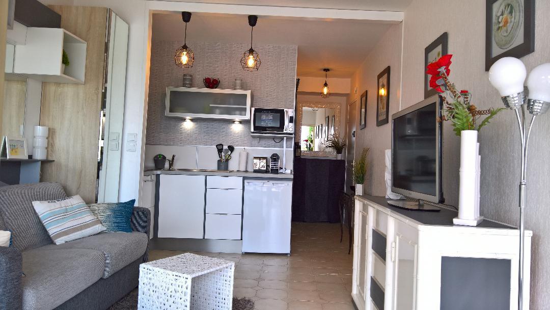 וילנב-לובה Baie Des Anges Appartement Bis מראה חיצוני תמונה